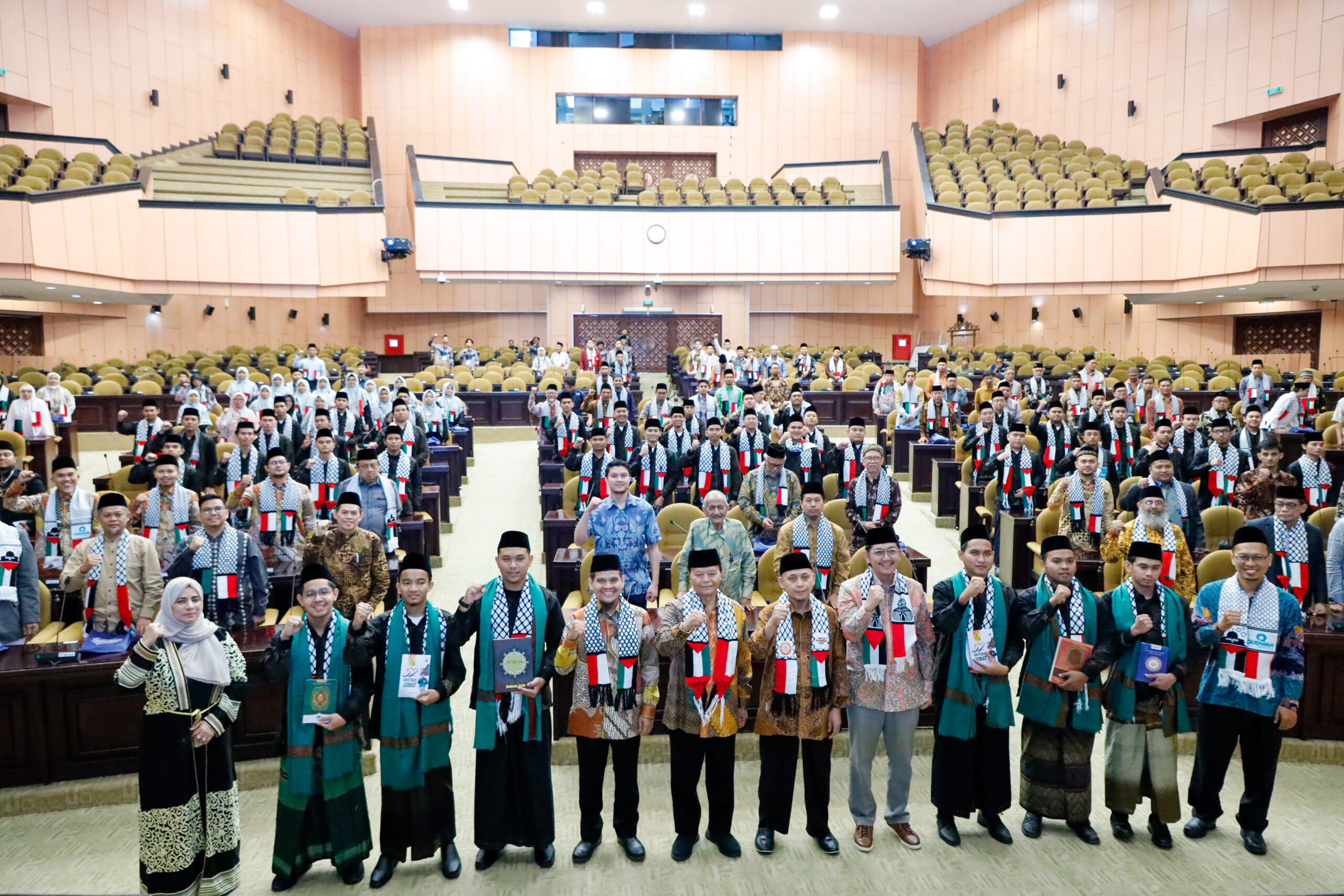 Amanah Takaful Hadiri Pelepasan Dai Nusantara 2024 Ma’had Aly Nuaimi di Gedung DPR/MPR